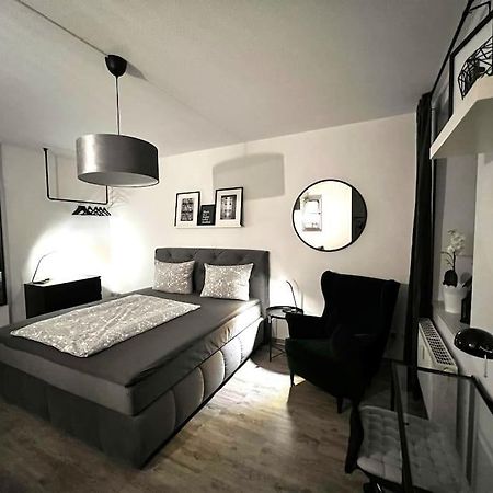Schoenes Appartement Direkt Am Wenigemarkt Erfurt Esterno foto