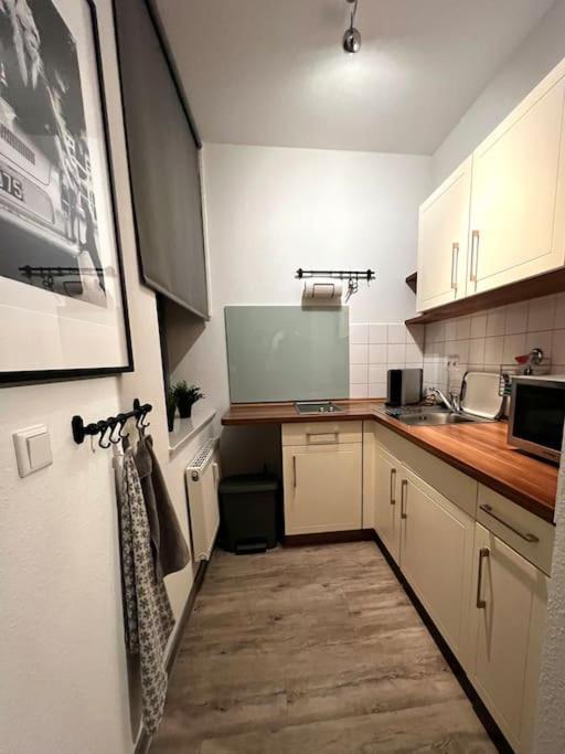 Schoenes Appartement Direkt Am Wenigemarkt Erfurt Esterno foto